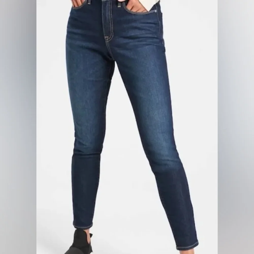 Athleta Ultra Skinny Sculptek Midnight Jeans Size 16 - Picture 1 of 7